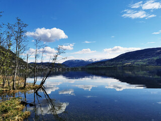 八月完美收官九月再接再厉的句子
