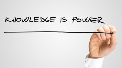 你适合浓妆还是淡妆 选对妆容才能站稳c位