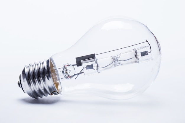 你适合浓妆还是淡妆 选对妆容才能站稳c位