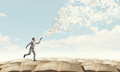 二建高温施工的判定